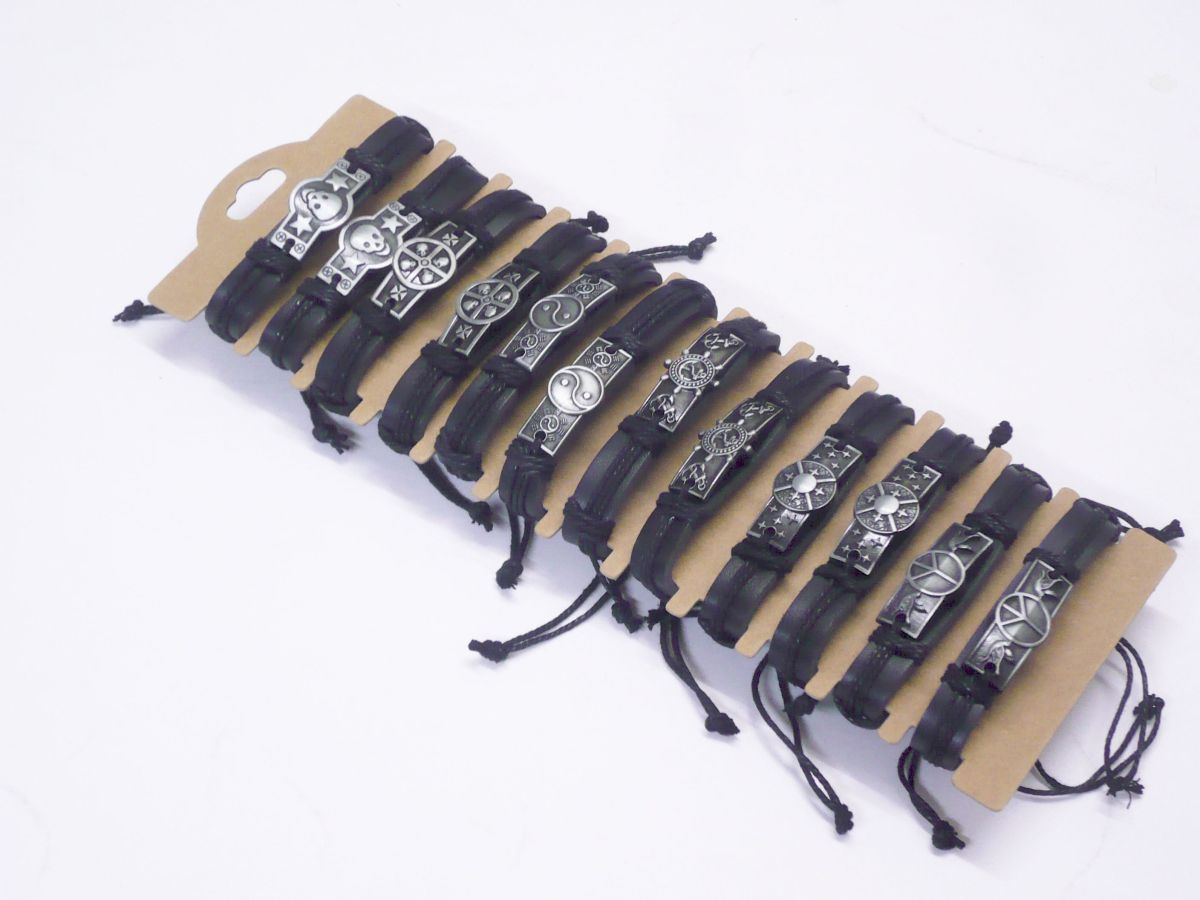 Pack 12, (6asstd) gothic leather bracelets*