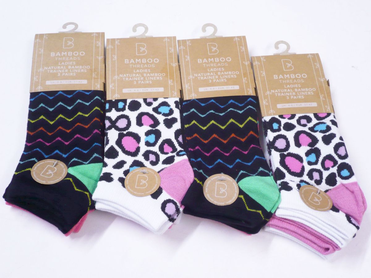 Ladies bamboo printed trainer socks. 
(3pkt x4)