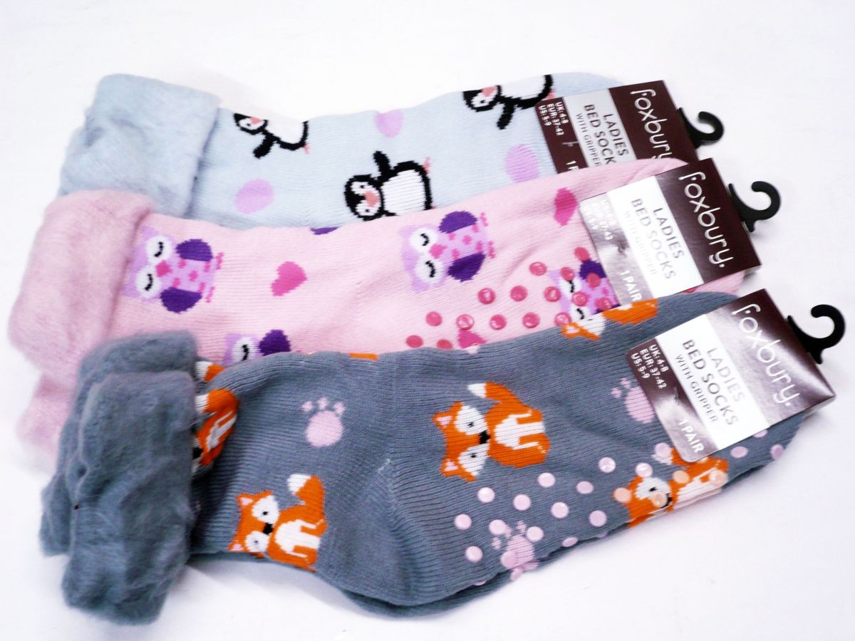 Ladies design bed socks with grippers - 3asstd.